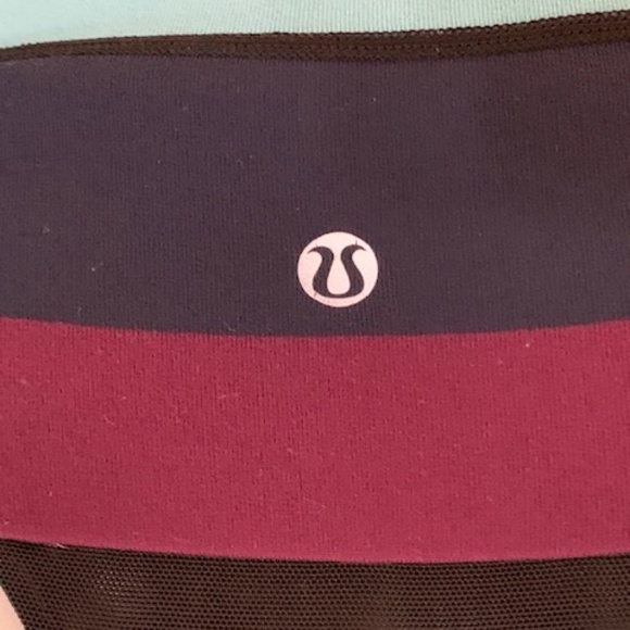 Lululemon Scoop Neck Racer Workout Tank - Picture 6 of 6